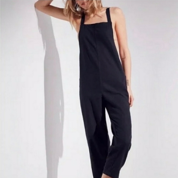 Urban outfitters black linen overall,  size xs-tp - Picture 2 of 11